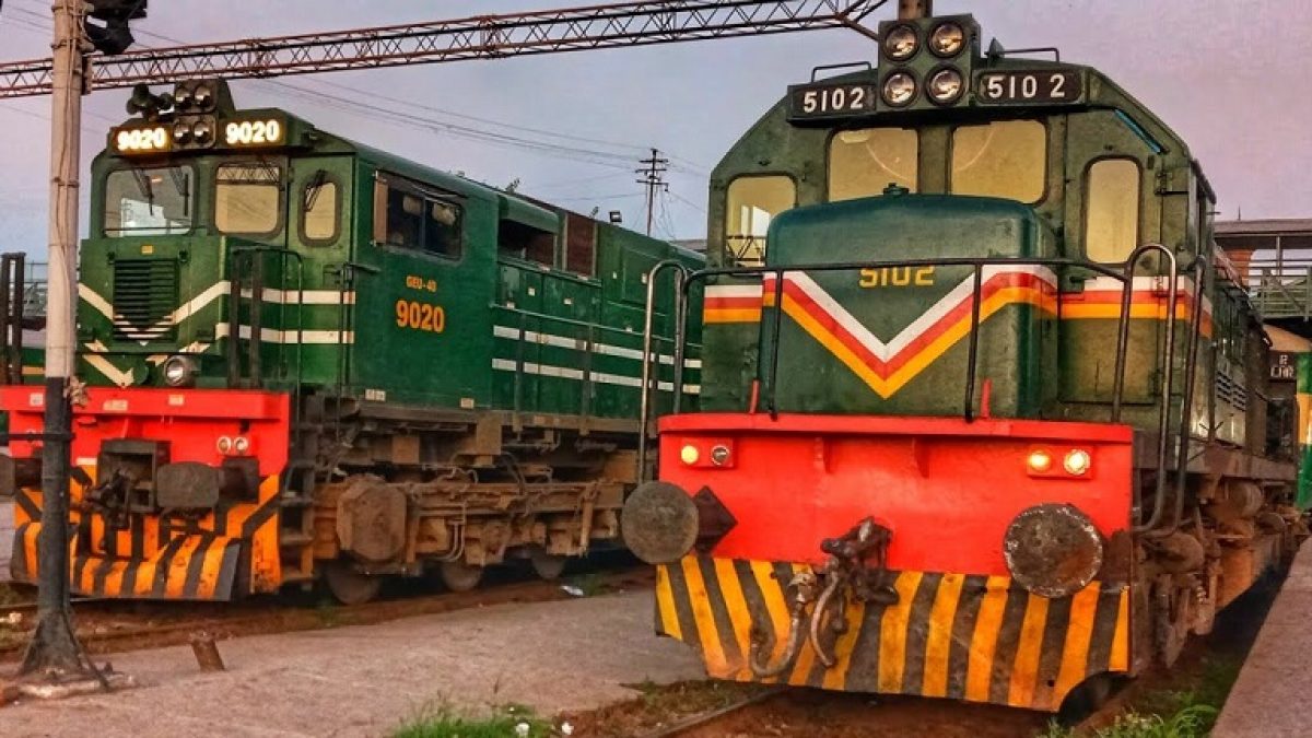 Faiz Ahmad Faiz Express Train Timings Fare Online Booking