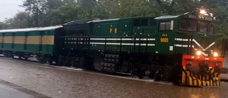 Pakistan Railway Lost 500 Billion Rupees During Flood: CEO Railway