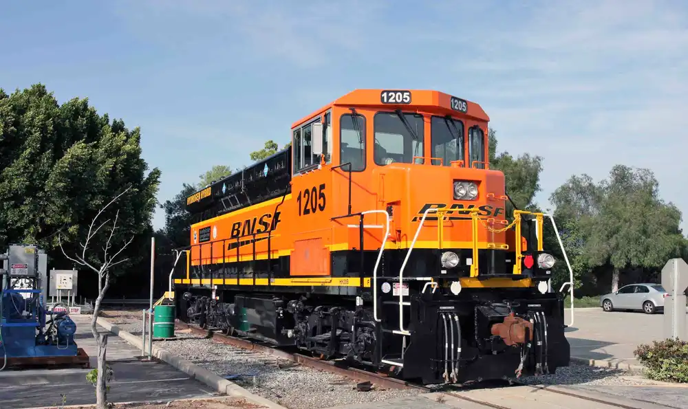 BNSF hydrogen test locomotive donated to Oklahoma Railway Museum