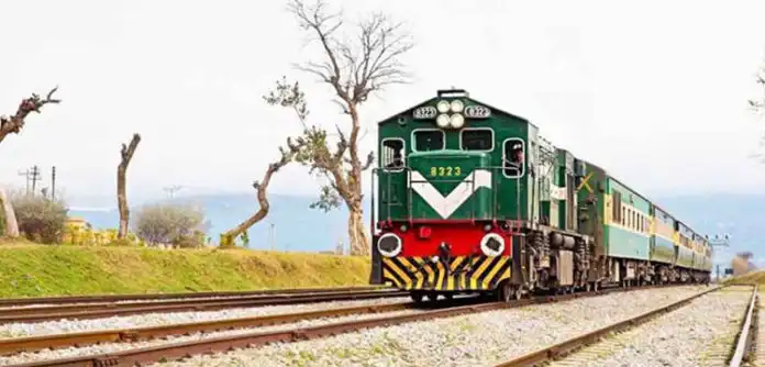 Pakistan Railways retrieve 1,007 acres land from illegal occupants