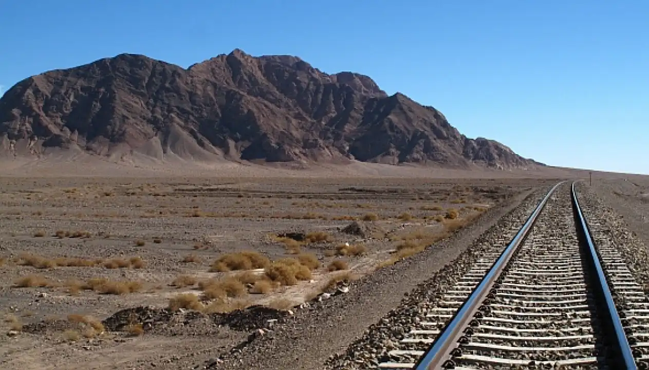 Work begins on Iraq-Iran rail link