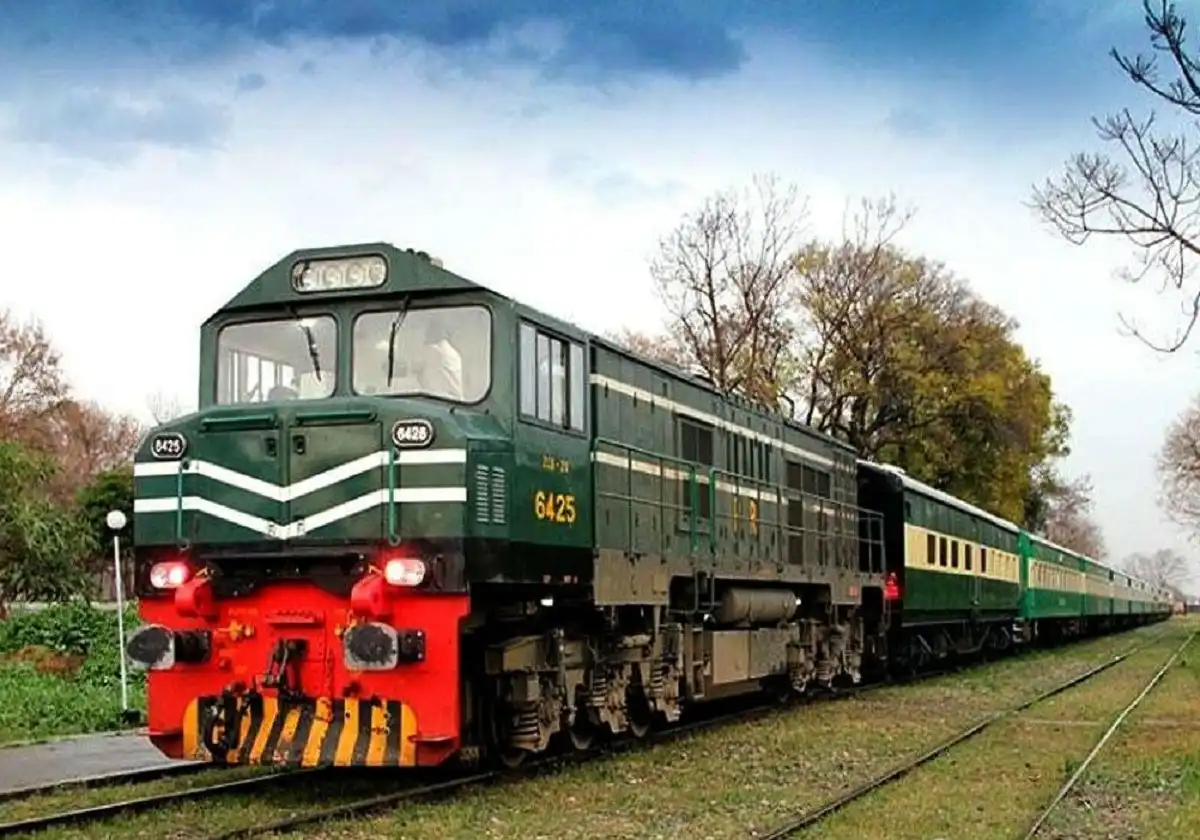 Pakistan Railway spends Rs.1862m for rehabilitation of Kotri, Khanpur track